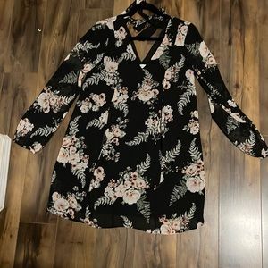 BCBGeneratoon floral mini dress